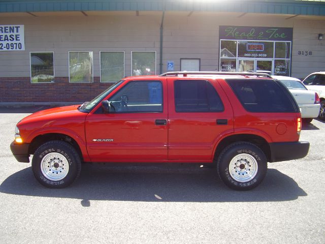 2004 Chevrolet Blazer AWD A SR