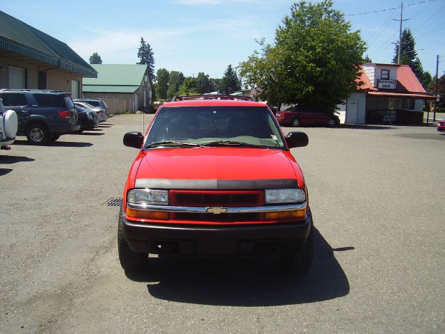 2004 Chevrolet Blazer AWD A SR