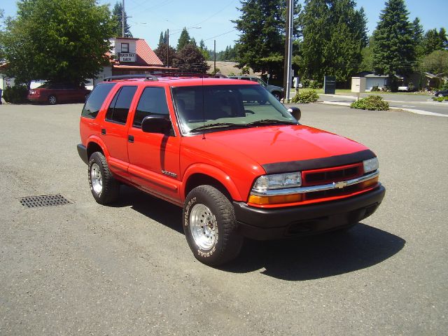 2004 Chevrolet Blazer AWD A SR