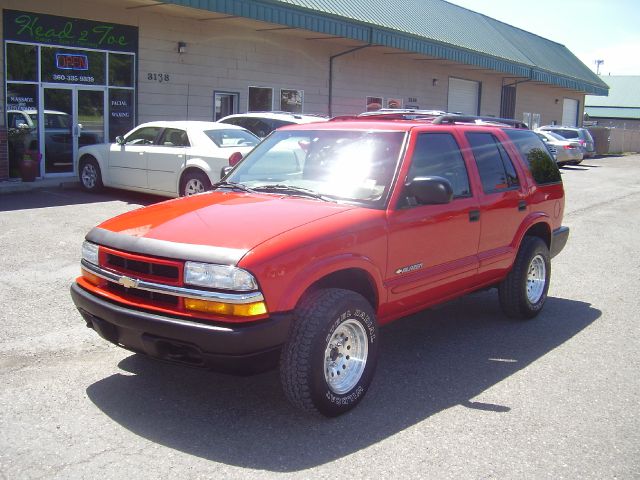 2004 Chevrolet Blazer AWD A SR