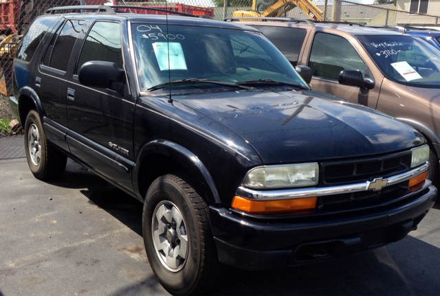 2004 Chevrolet Blazer AWD A SR