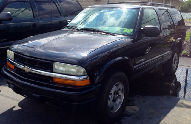2004 Chevrolet Blazer AWD A SR