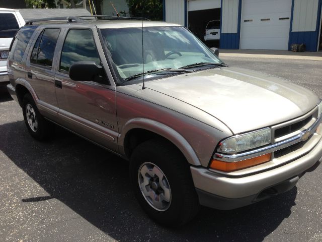 2004 Chevrolet Blazer AWD A SR