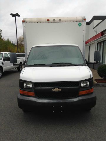 2007 Chevrolet Box Van 3500 ABS A1