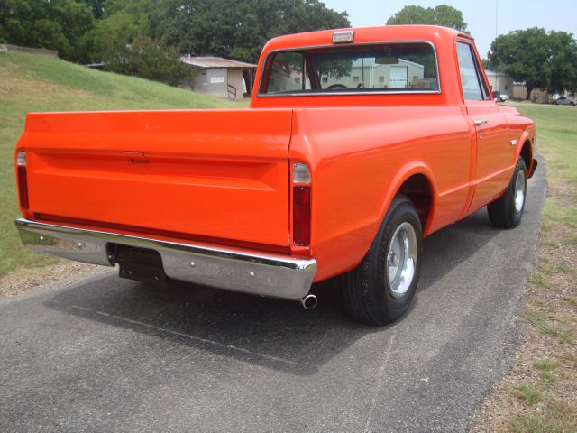 1971 Chevrolet C-10 1500 Club Coupe Short Bed