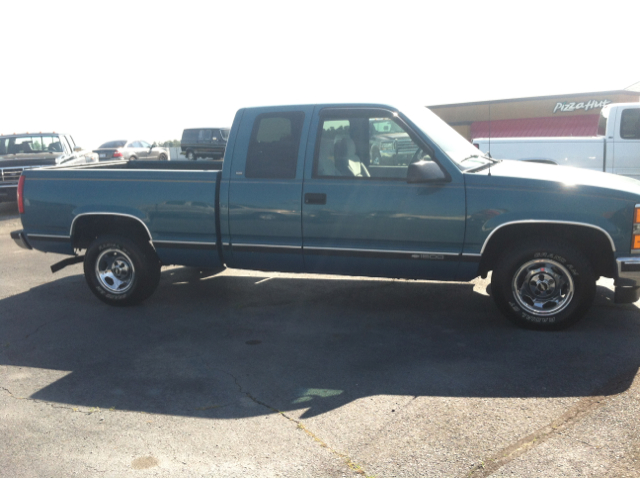1998 Chevrolet C-K 1500 2500 LS 4WD