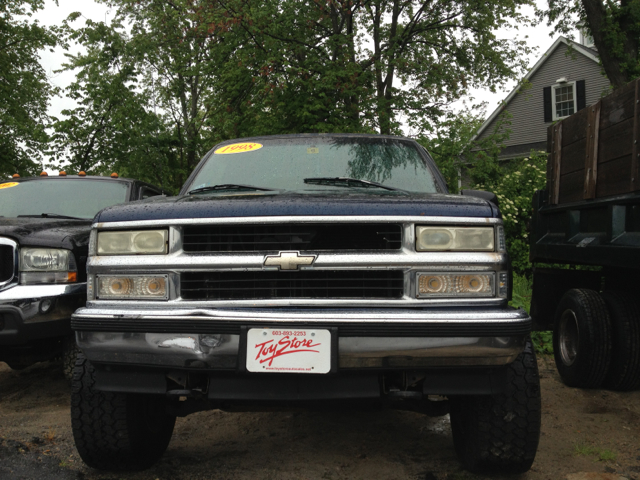 1998 Chevrolet C-K 2500 Sunroof