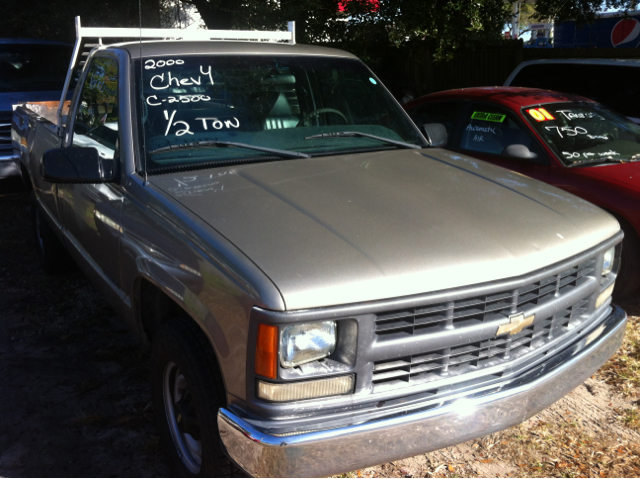 2000 Chevrolet C-K 2500 Lariat 4D Crew Cab Truck