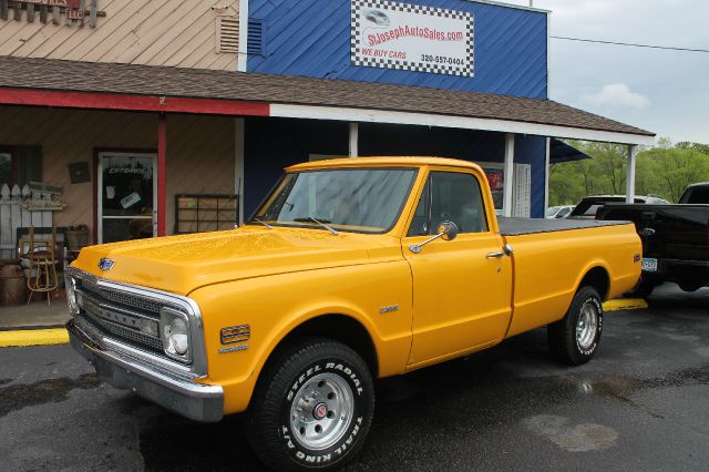 1969 Chevrolet C10 SLT 25