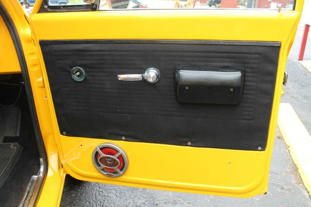 1969 Chevrolet C10 SLT 25