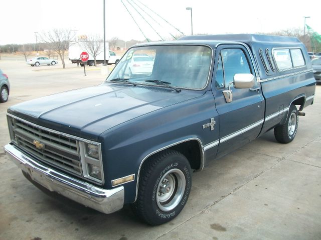 1985 Chevrolet C10 ES 2.4L AUTO