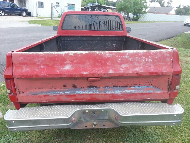 1986 Chevrolet C10 ES 2.4L AUTO