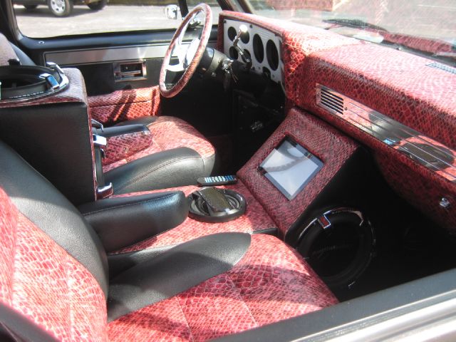 1986 Chevrolet C10 ES 2.4L AUTO