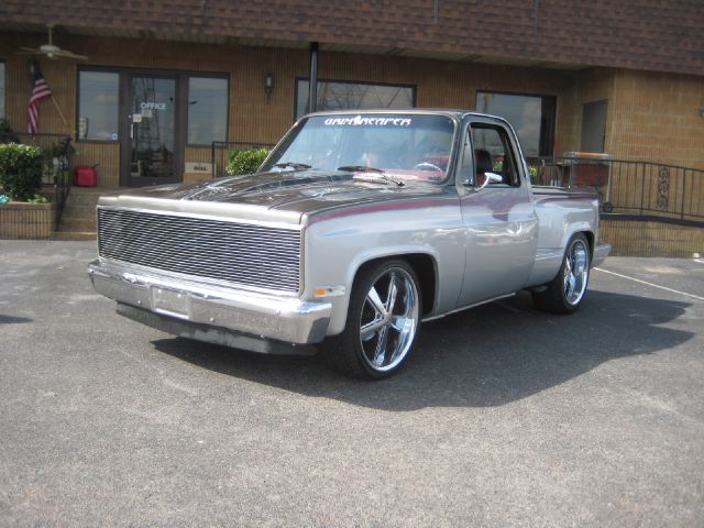 1986 Chevrolet C10 ES 2.4L AUTO