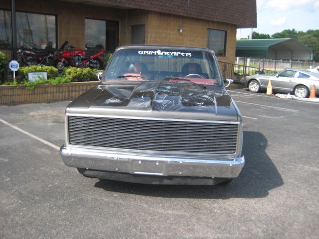 1986 Chevrolet C10 ES 2.4L AUTO