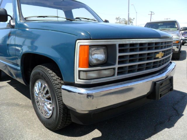 1988 Chevrolet C1500 GLS AWD