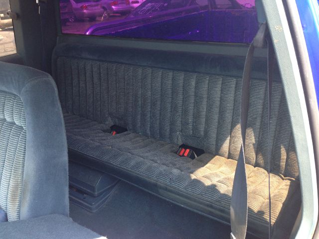 1991 Chevrolet C1500 2500 LS 4WD