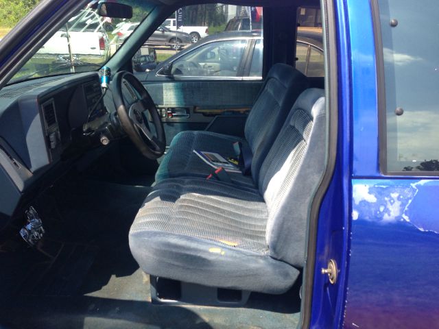 1991 Chevrolet C1500 2500 LS 4WD