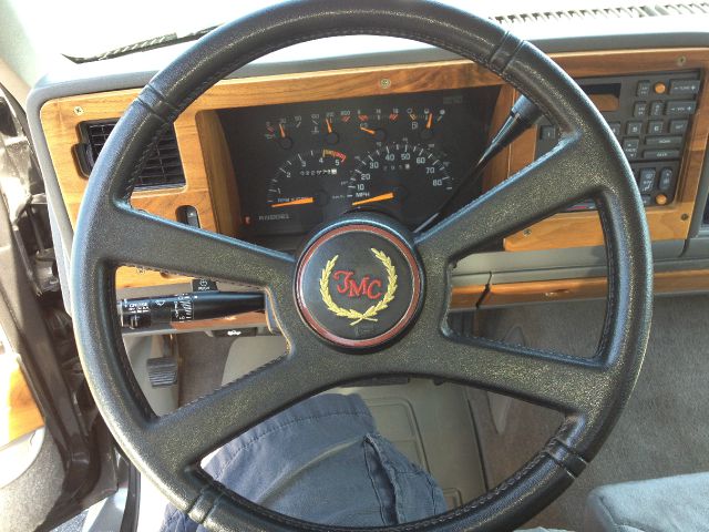 1992 Chevrolet C1500 GLS AWD
