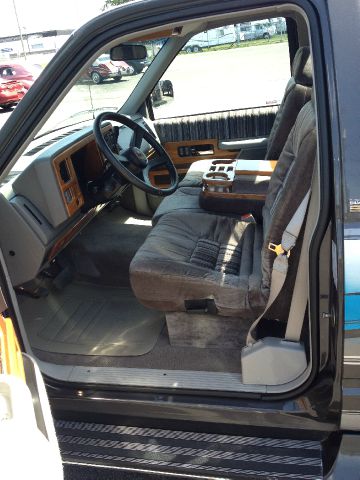 1992 Chevrolet C1500 GLS AWD