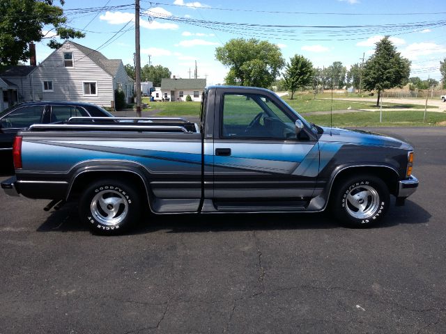 1992 Chevrolet C1500 GLS AWD