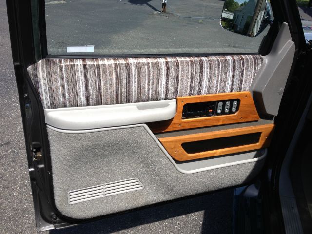 1992 Chevrolet C1500 GLS AWD