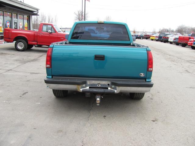 1993 Chevrolet C1500 QUAD CAB 140.5 ST