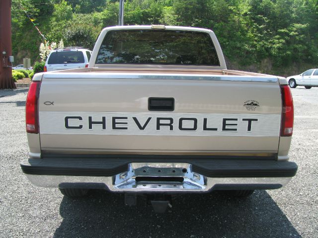 1993 Chevrolet C1500 2500 LS 4WD