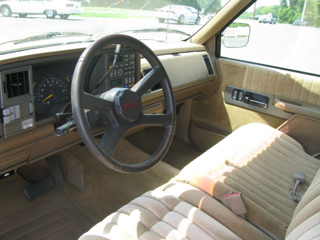 1993 Chevrolet C1500 2500 LS 4WD