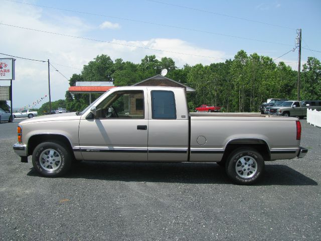 1993 Chevrolet C1500 2500 LS 4WD