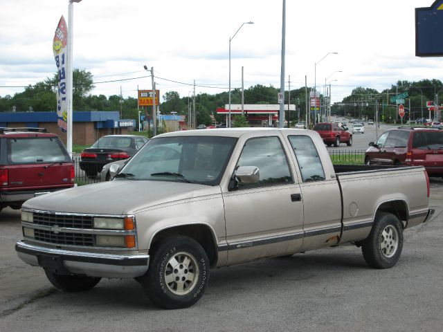 1993 Chevrolet C1500 2500 LS 4WD