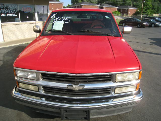 1994 Chevrolet C1500 2500 LS 4WD