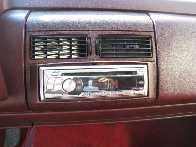 1994 Chevrolet C1500 2500 LS 4WD