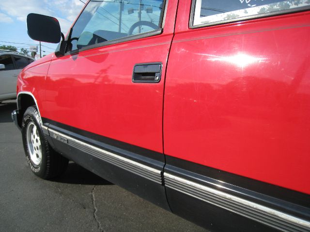1994 Chevrolet C1500 2500 LS 4WD