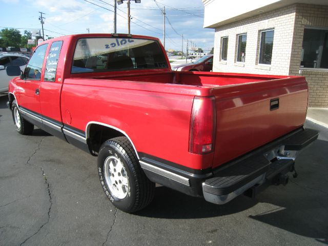 1994 Chevrolet C1500 2500 LS 4WD