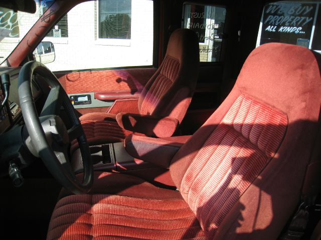 1994 Chevrolet C1500 2500 LS 4WD