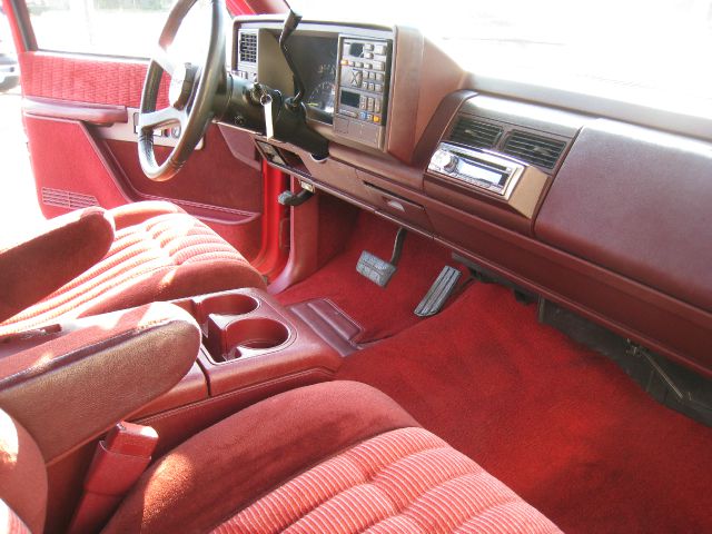 1994 Chevrolet C1500 2500 LS 4WD