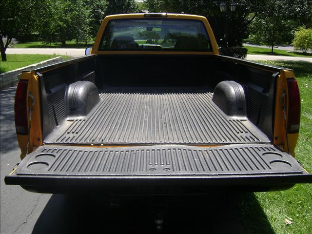 1995 Chevrolet C1500 Limited-2 Tone Paint-3rd Seat