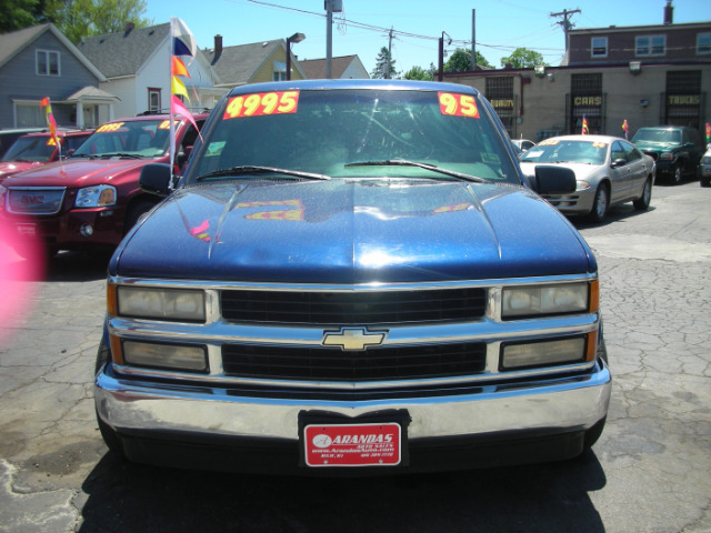 1995 Chevrolet C1500 2500 LS 4WD
