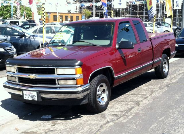 1996 Chevrolet C1500 2500 LS 4WD