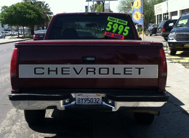 1996 Chevrolet C1500 2500 LS 4WD