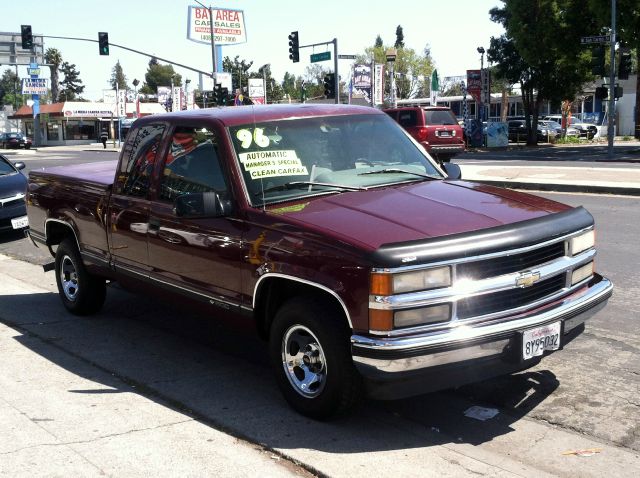 1996 Chevrolet C1500 2500 LS 4WD