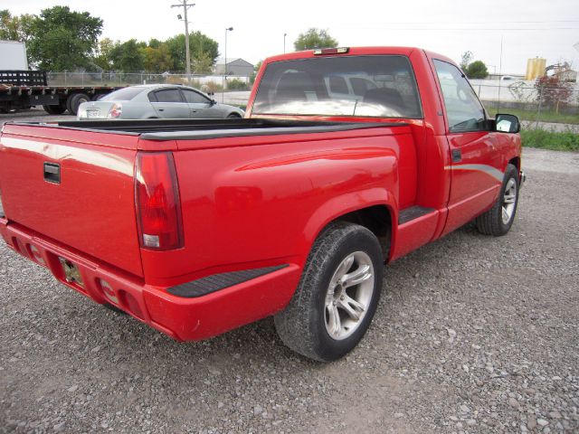 1996 Chevrolet C1500 GLS AWD