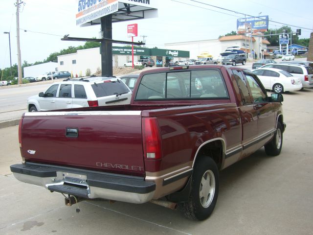 1996 Chevrolet C1500 2500 LS 4WD