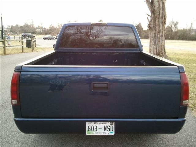 1996 Chevrolet C1500 Base