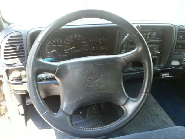 1997 Chevrolet C1500 Base