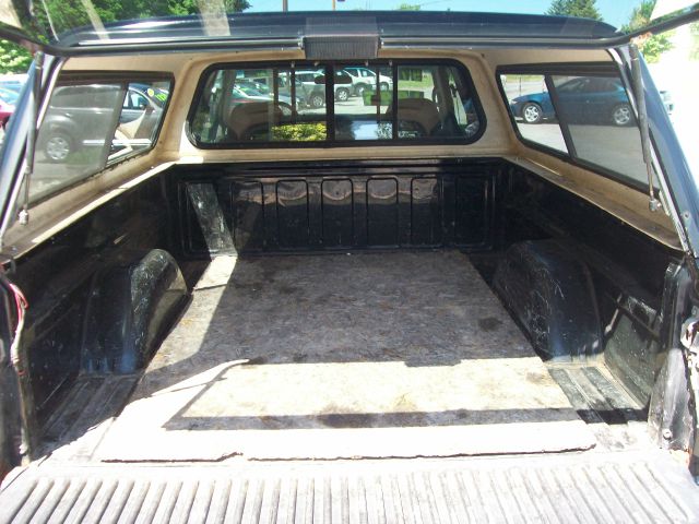 1997 Chevrolet C1500 2500 LS 4WD