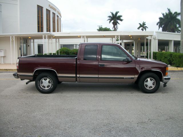 1997 Chevrolet C1500 2500 LS 4WD