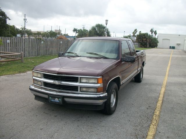 1997 Chevrolet C1500 2500 LS 4WD