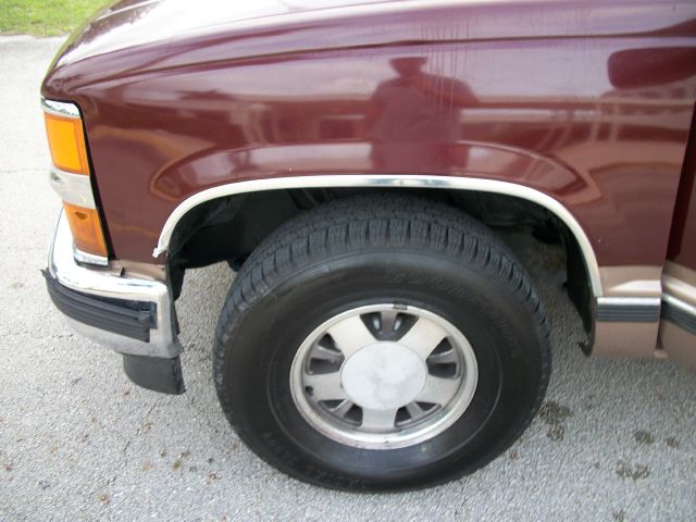 1997 Chevrolet C1500 2500 LS 4WD